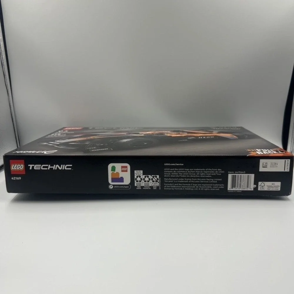 LEGO‎ Technic 42169 NEOM McLaren Formula E Race Car Pull Back Toy New Sealed Box - Picture 5 of 5